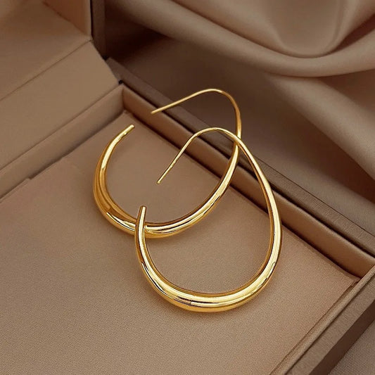 Chic Geometric Hoop Earrings