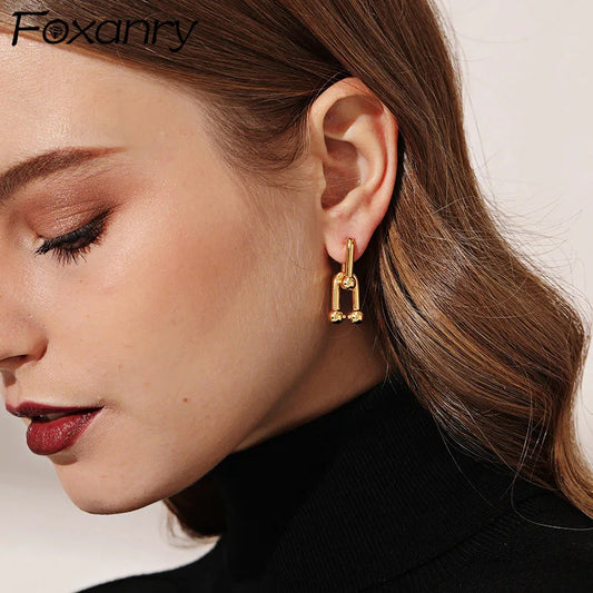 Elegant U-Shape Party Earrings